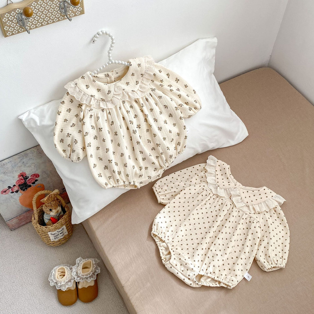 Baby Girl Floral Polka Dot Bodysuit with Lace Collar – Long Sleeve Spring Outfit