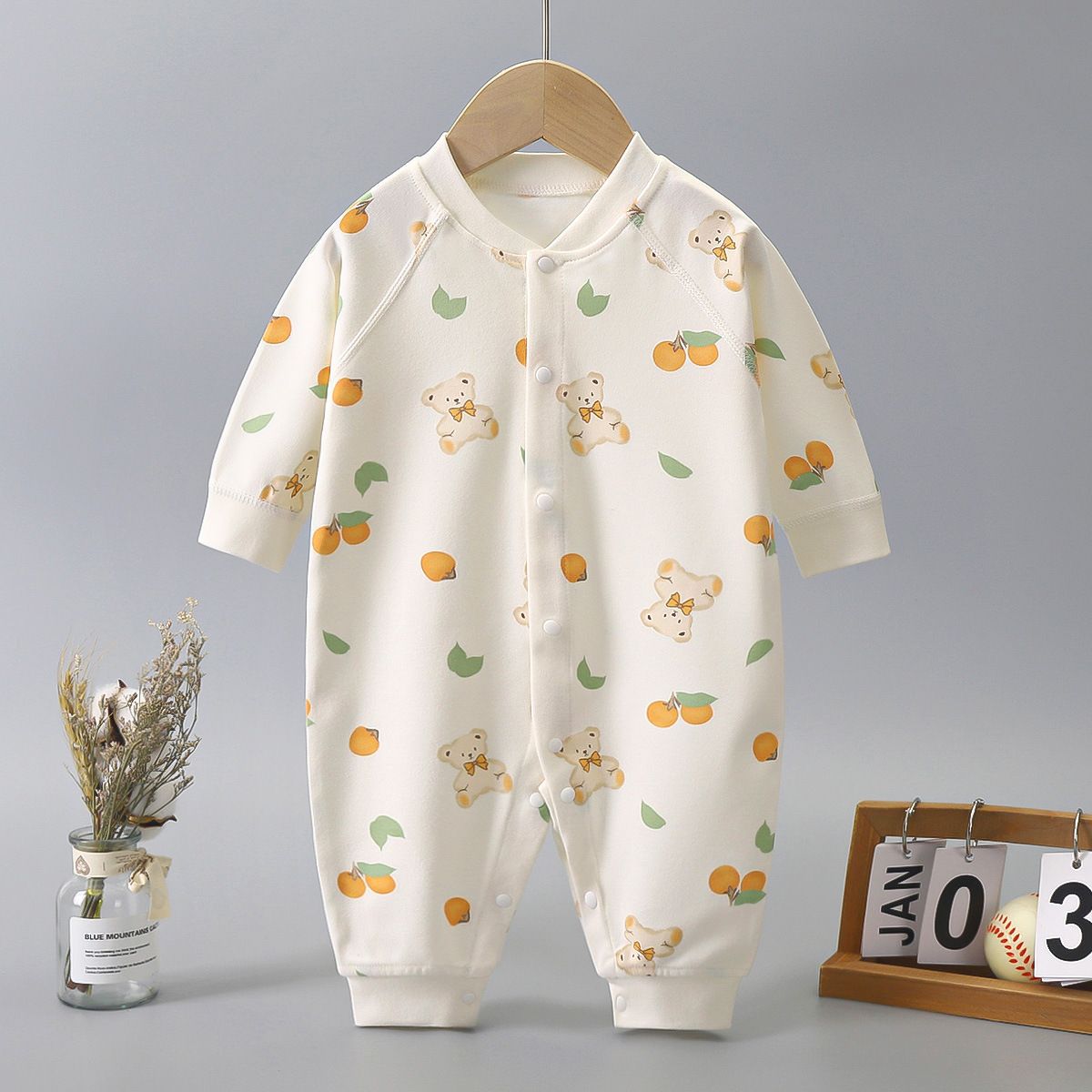 Newborn Cotton Jacquard Romper – Long Sleeve Seamless Spring Fall Bodysuit