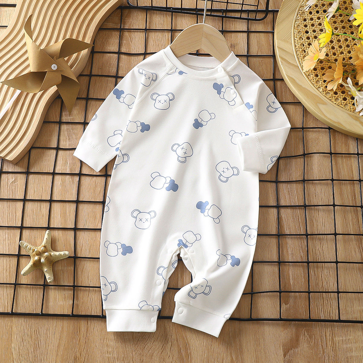 Newborn Cotton Jacquard Romper – Long Sleeve Seamless Spring Fall Bodysuit