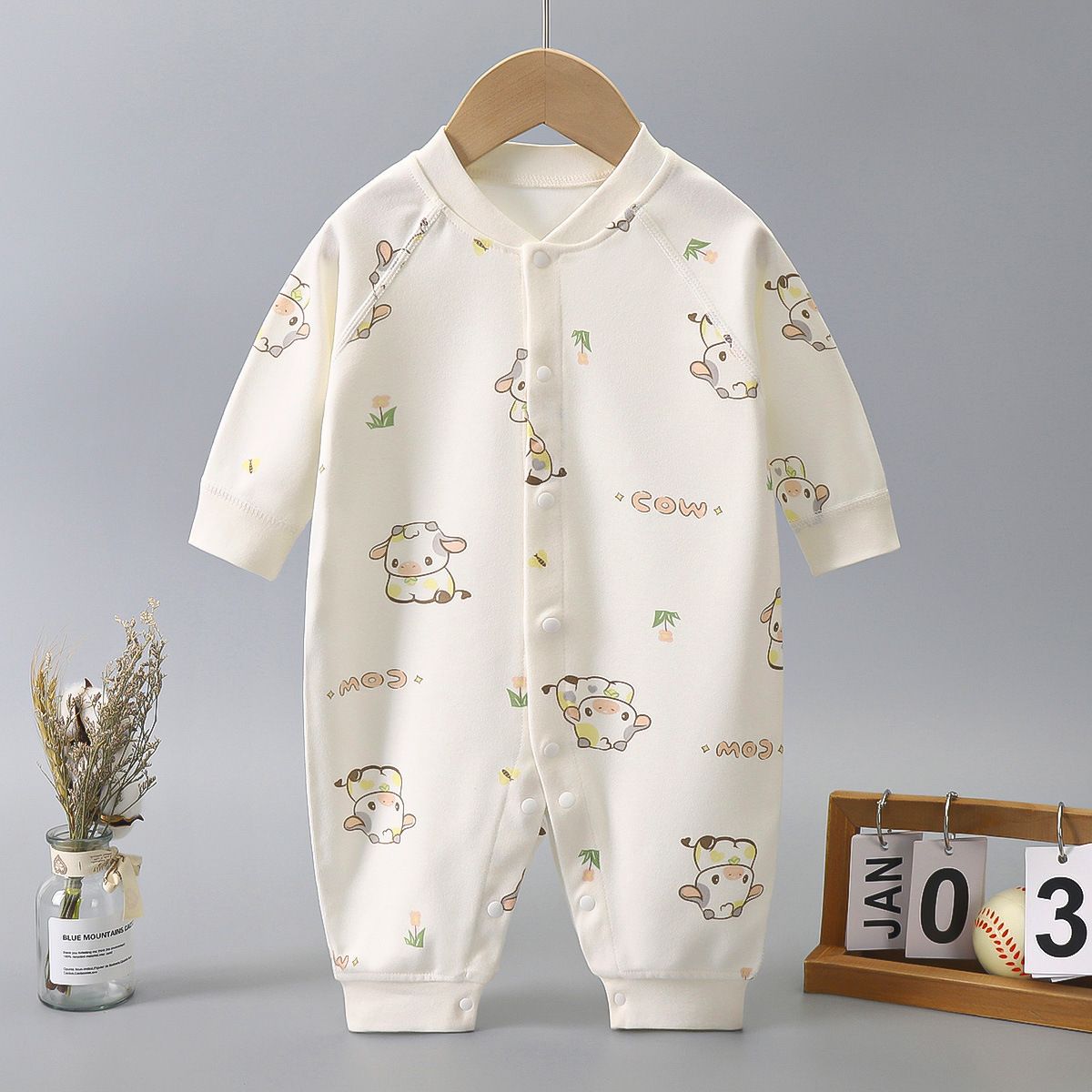 Newborn Cotton Jacquard Romper – Long Sleeve Seamless Spring Fall Bodysuit