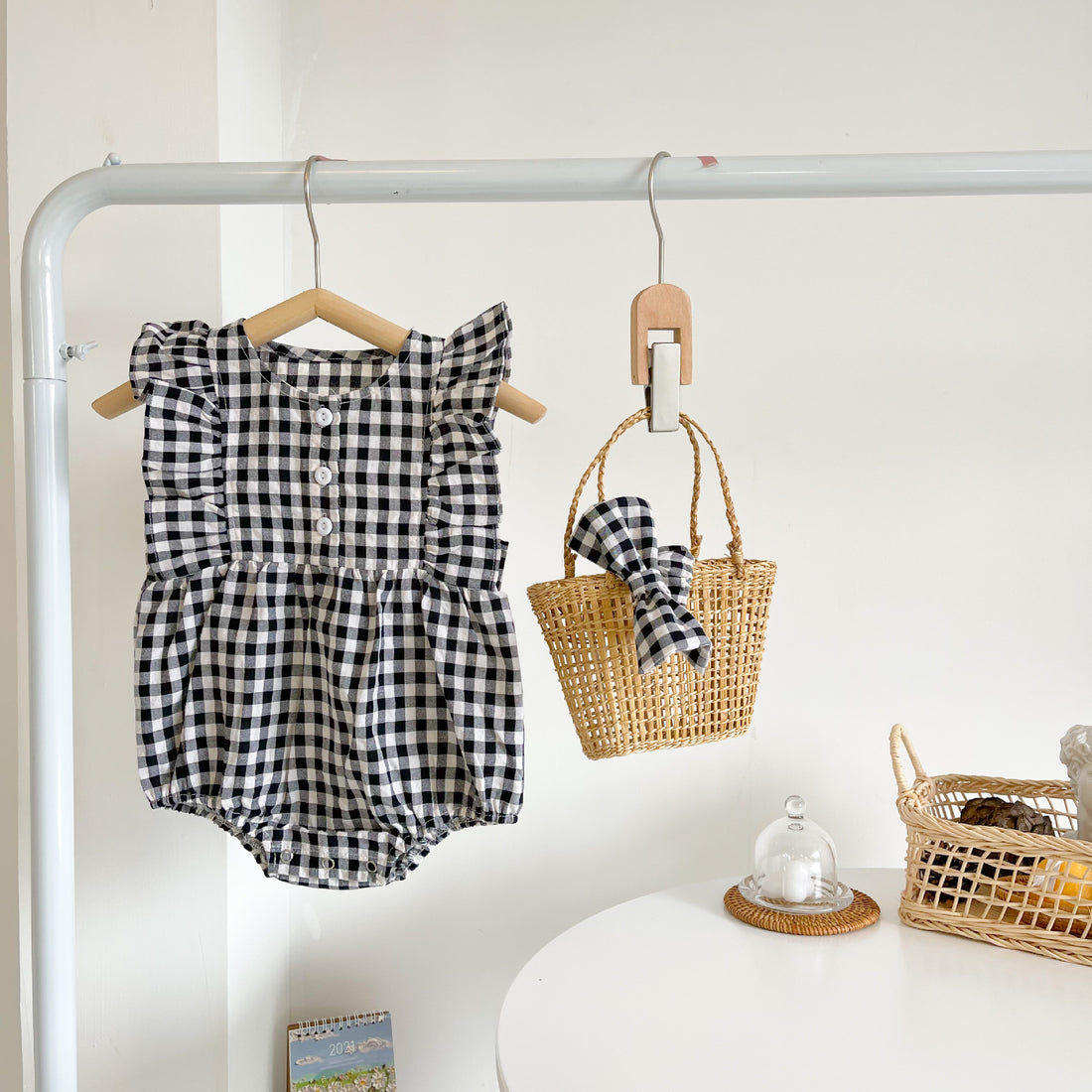 Baby Girl Sleeveless Cotton Romper – Korean-Inspired Plaid Summer Outfit