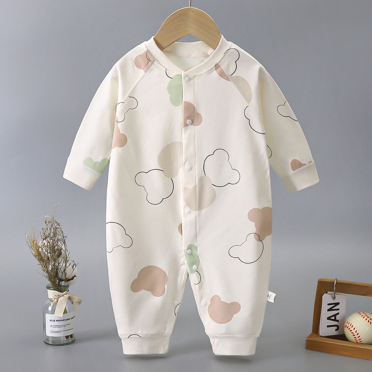 Newborn Cotton Jacquard Romper – Long Sleeve Seamless Spring Fall Bodysuit