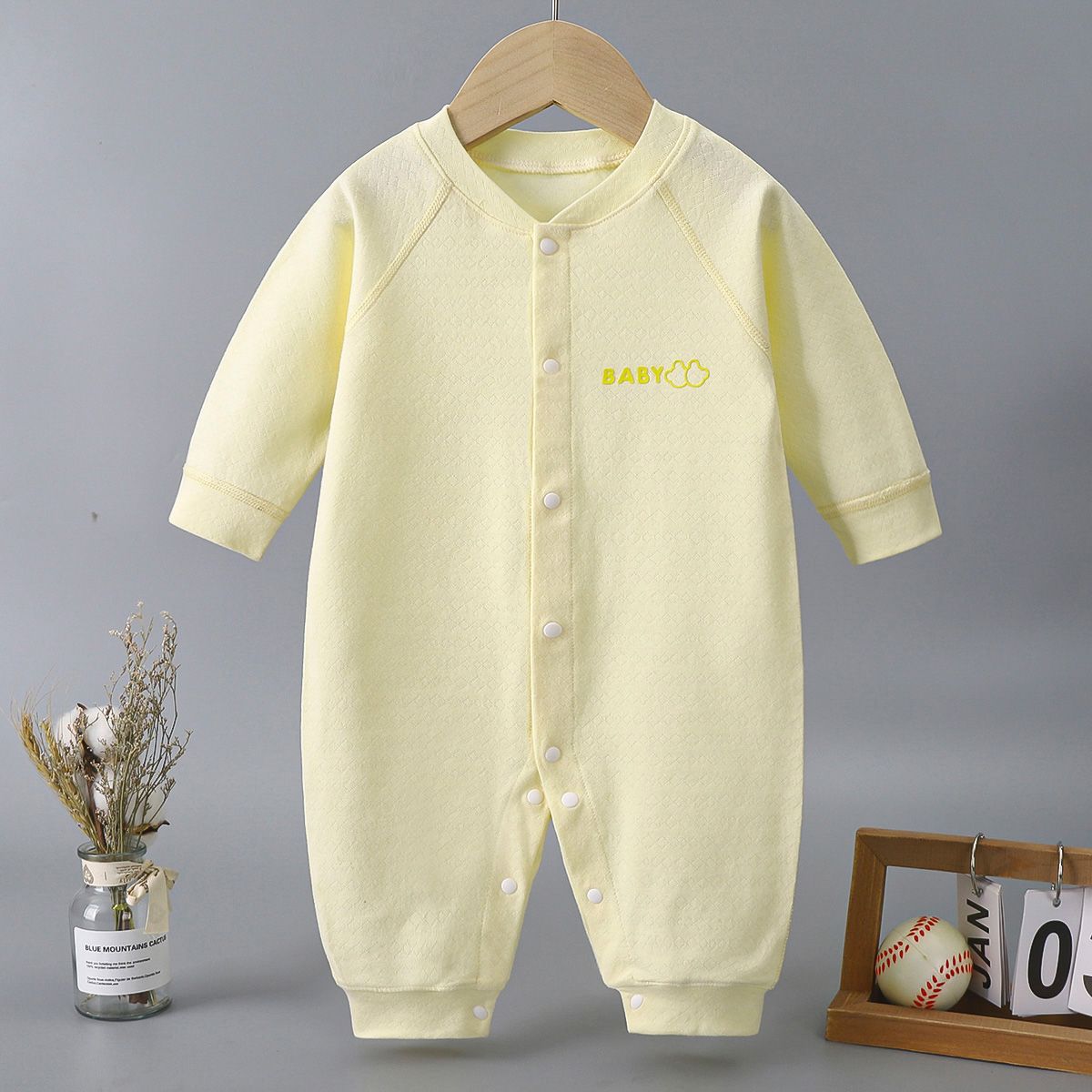 Newborn Cotton Jacquard Romper – Long Sleeve Seamless Spring Fall Bodysuit