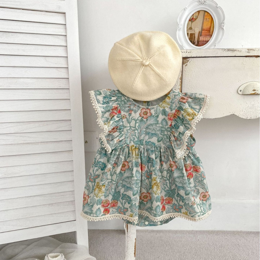 Baby Girl Green Floral Flutter Sleeve Romper Dress – Lightweight Summer Bodysuit
