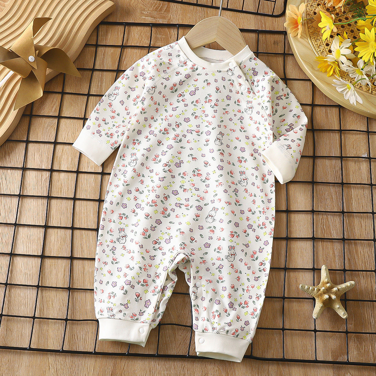Newborn Cotton Jacquard Romper – Long Sleeve Seamless Spring Fall Bodysuit