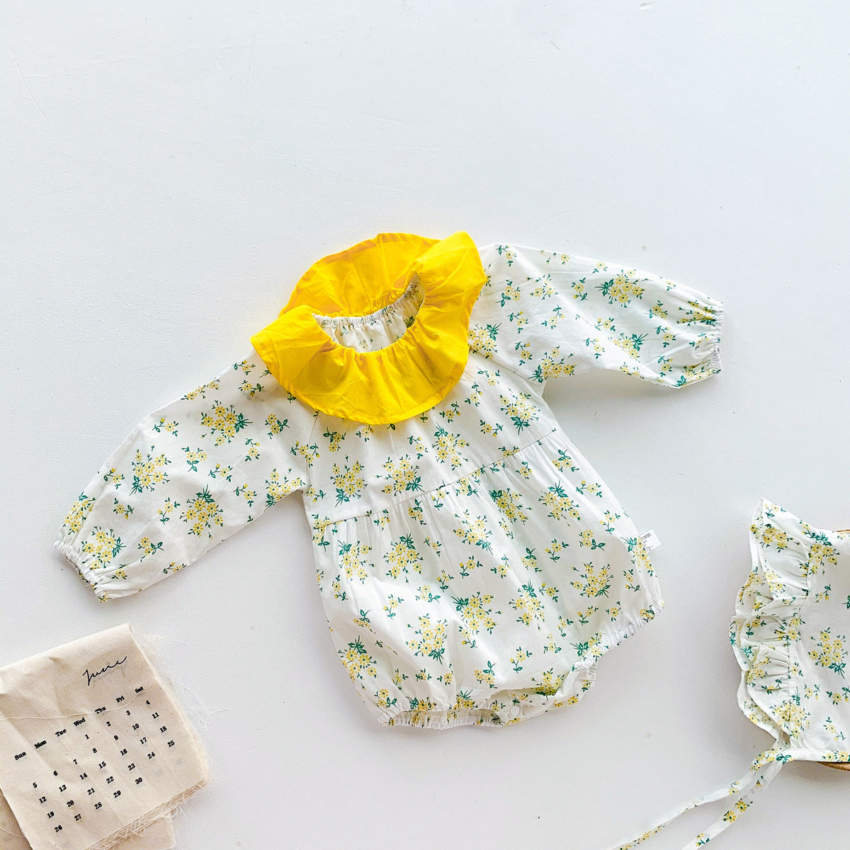 Baby Girl Floral Doll Collar Bodysuit – Long Sleeve Lightweight Spring Outfit