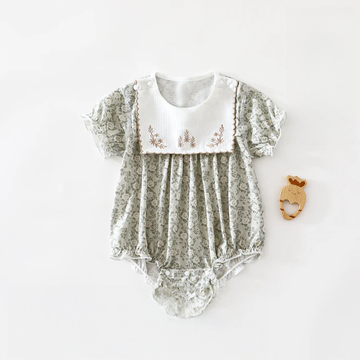 Newborn Baby Girl Floral Bib Bodysuit – Breathable Seamless Summer One-Piece